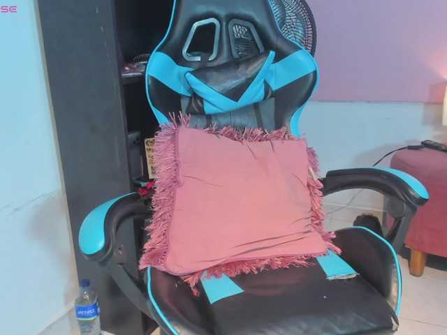 MariaFoxx live cam on BongaCams