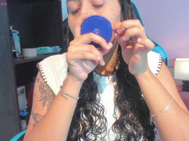 MariaFoxx live cam on BongaCams
