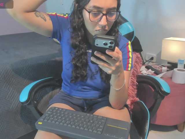 MariaFoxx live cam on BongaCams