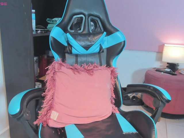 MariaFoxx live cam on BongaCams