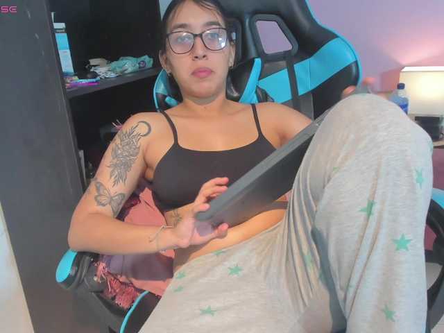 MariaFoxx live cam on BongaCams