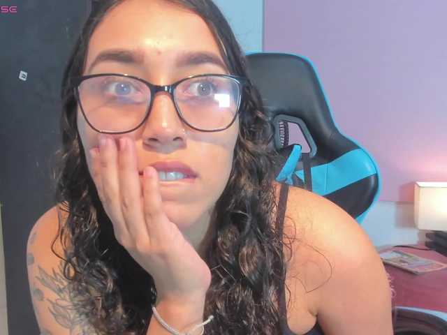MariaFoxx live cam on BongaCams