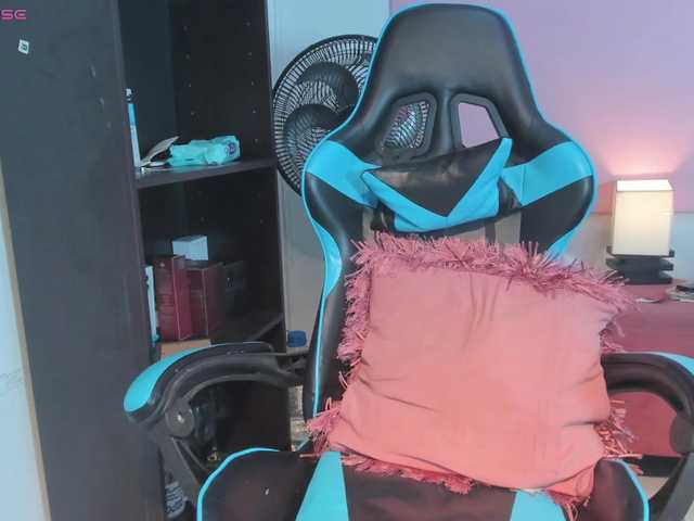 MariaFoxx live cam on BongaCams