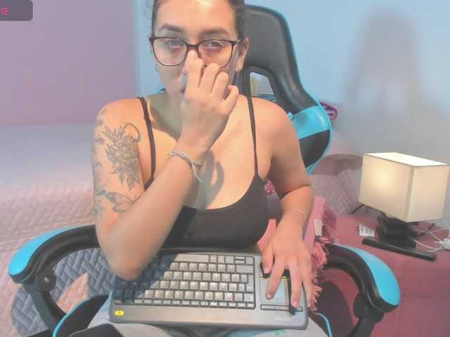 MariaFoxx live cam on BongaCams