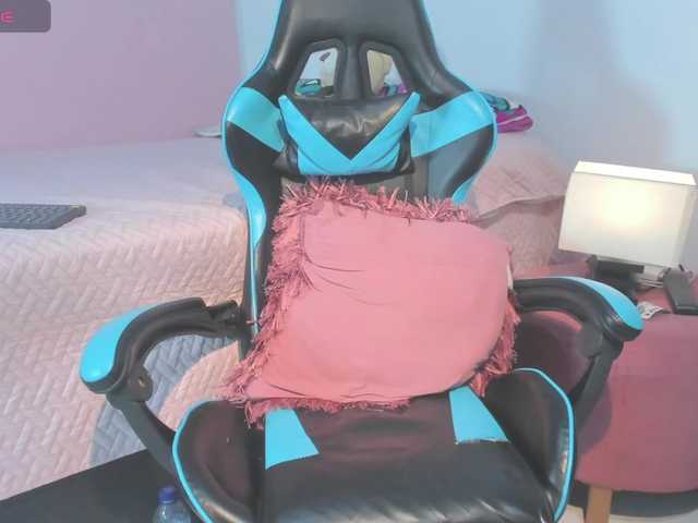 MariaFoxx live cam on BongaCams