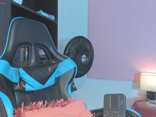 MariaFoxx live cam on BongaCams