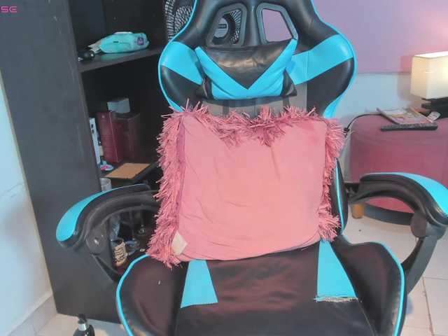 MariaFoxx live cam on BongaCams