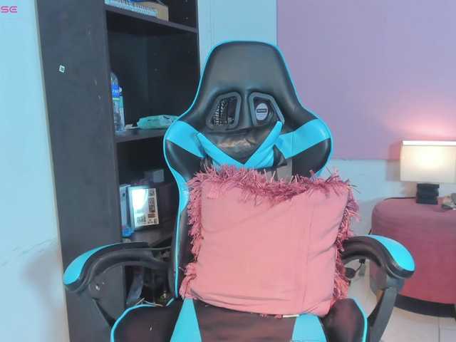 MariaFoxx live cam on BongaCams