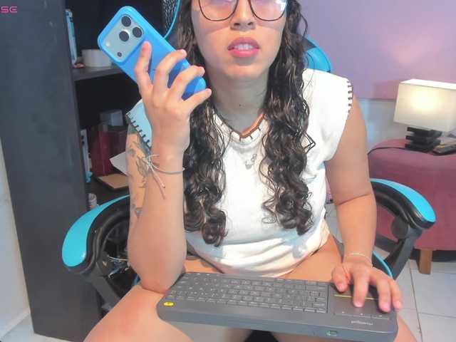 MariaFoxx live cam on BongaCams