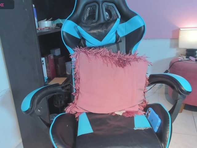 MariaFoxx live cam on BongaCams