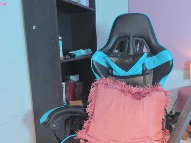 MariaFoxx live cam on BongaCams