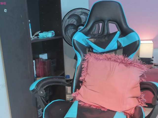 MariaFoxx live cam on BongaCams