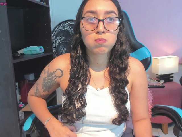 MariaFoxx live cam on BongaCams