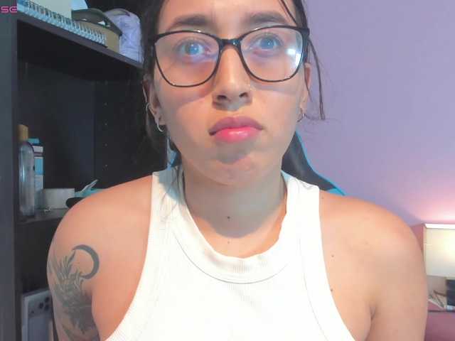 MariaFoxx live cam on BongaCams