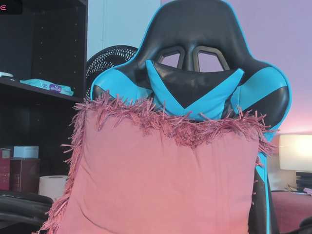 MariaFoxx live cam on BongaCams