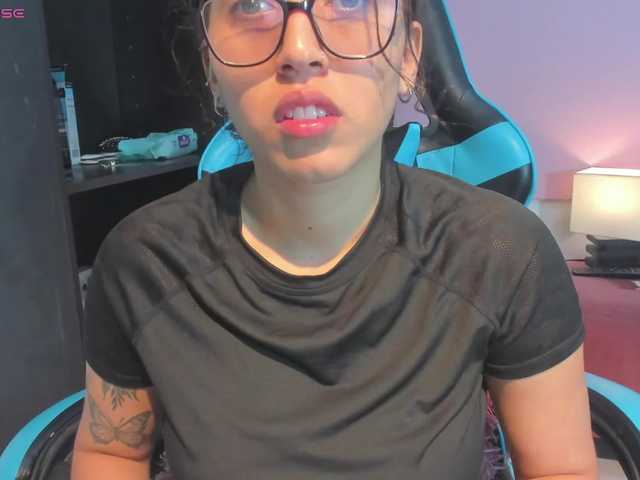 MariaFoxx live cam on BongaCams