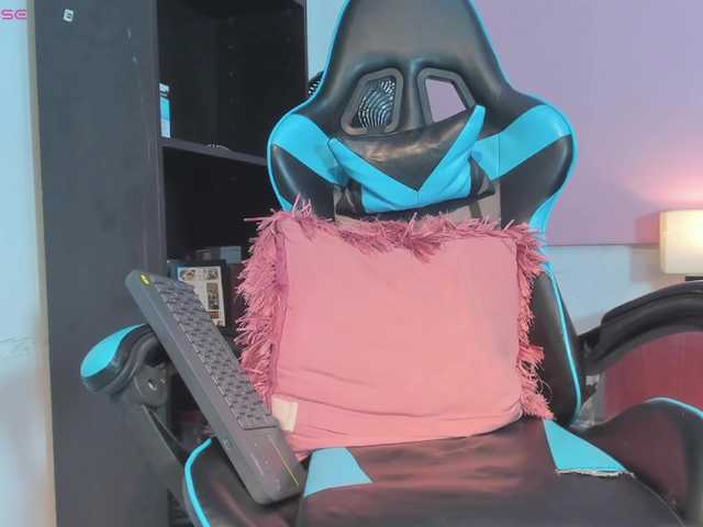 MariaFoxx live cam on BongaCams