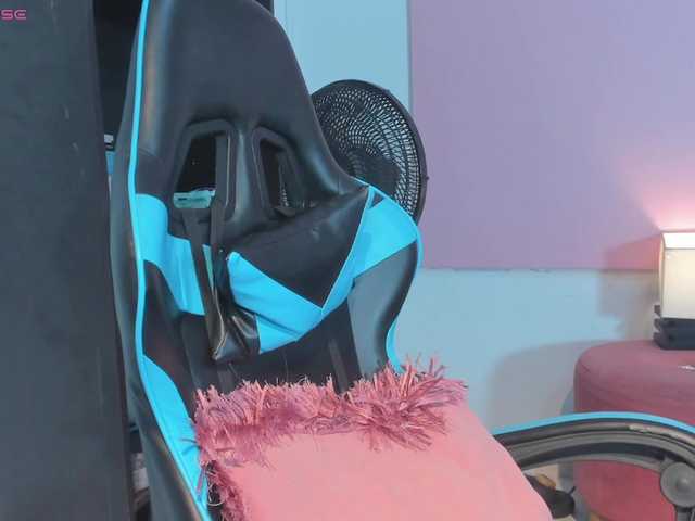 MariaFoxx live cam on BongaCams