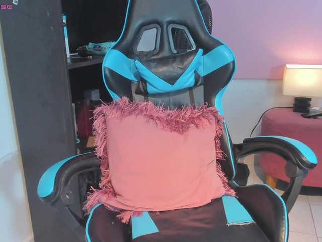MariaFoxx live cam on BongaCams