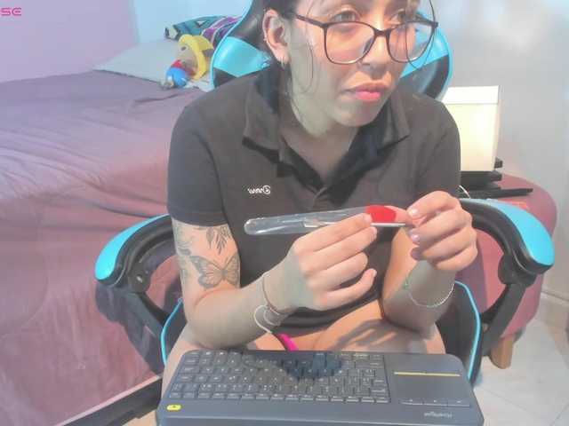 MariaFoxx live cam on BongaCams