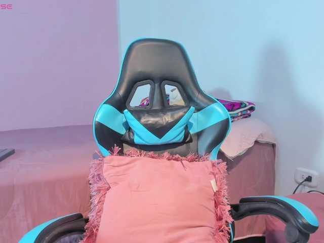 MariaFoxx live cam on BongaCams