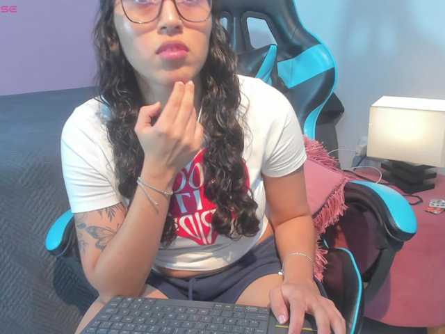 MariaFoxx live cam on BongaCams