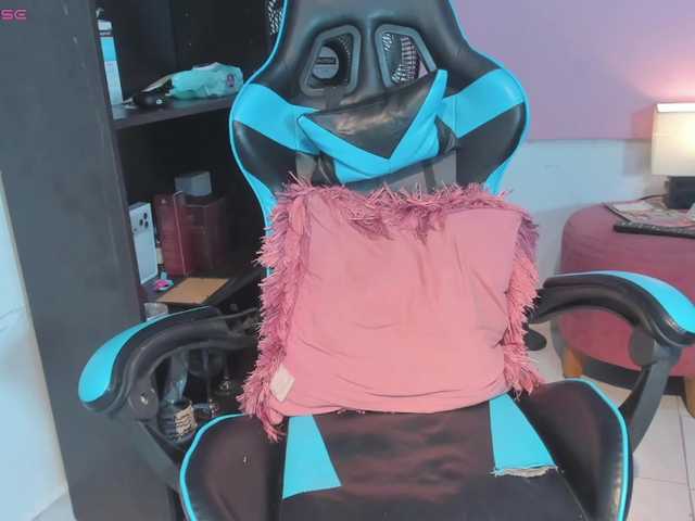 MariaFoxx live cam on BongaCams