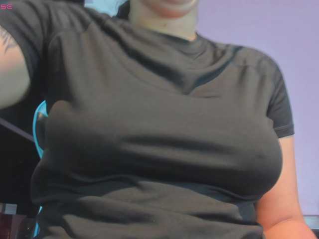 MariaFoxx live cam on BongaCams