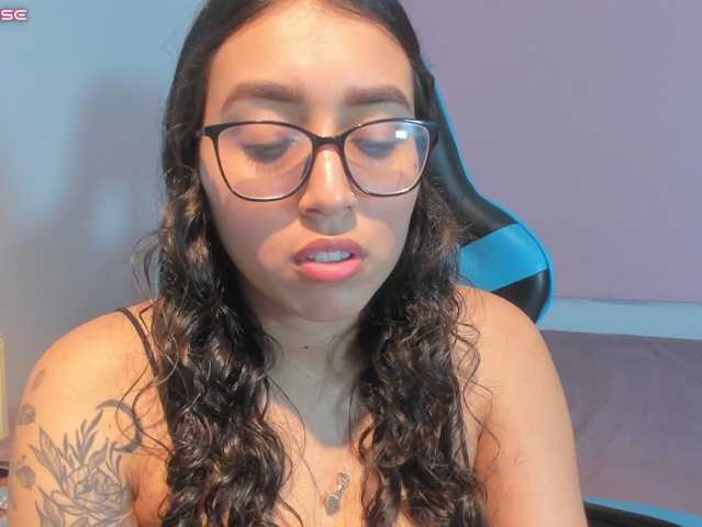MariaFoxx live cam on BongaCams