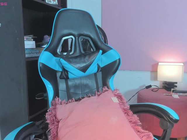 MariaFoxx live cam on BongaCams