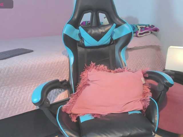 MariaFoxx live cam on BongaCams