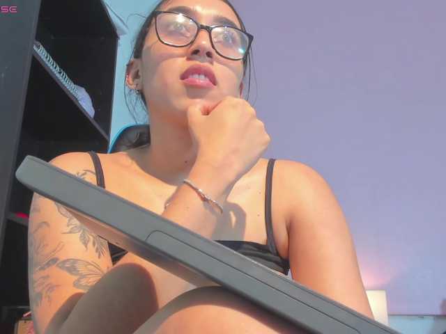 MariaFoxx live cam on BongaCams