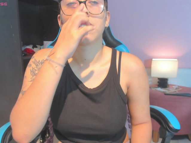 MariaFoxx live cam on BongaCams
