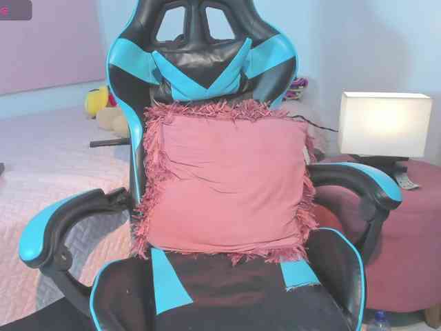 MariaFoxx webcam