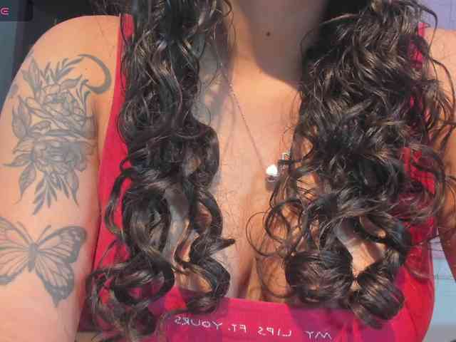 MariaFoxx webcam
