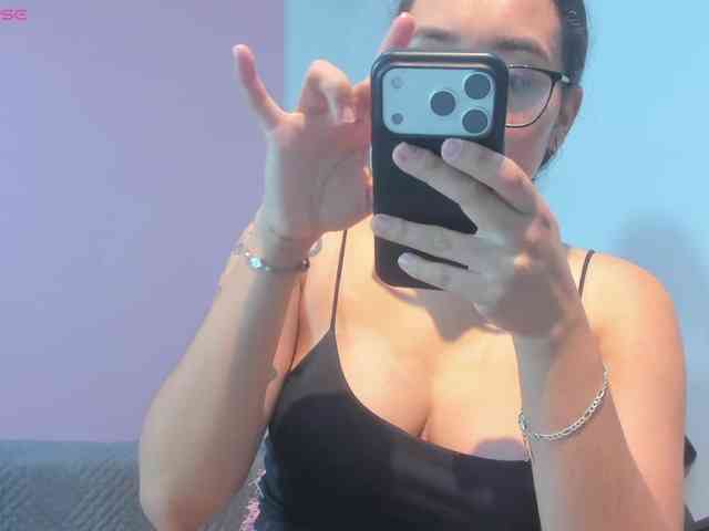 MariaFoxx webcam