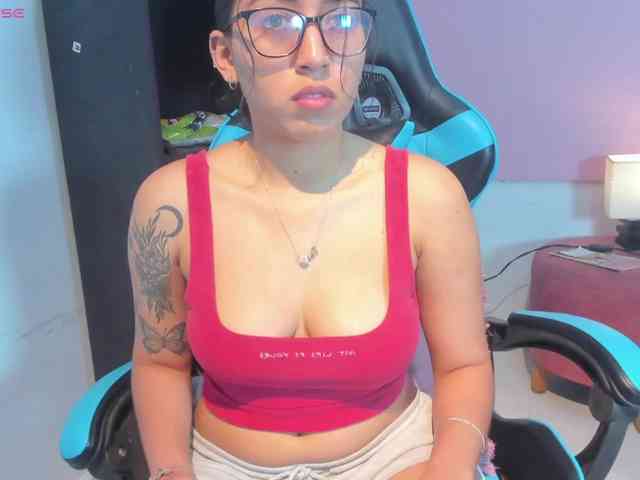 MariaFoxx webcam