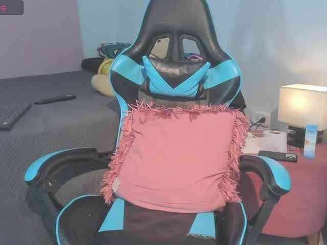 MariaFoxx webcam
