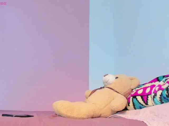 MariaFoxx webcam