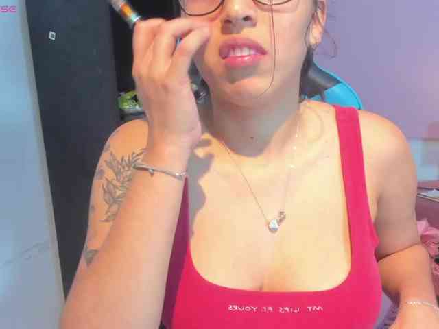 MariaFoxx webcam