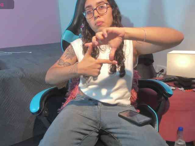 MariaFoxx webcam