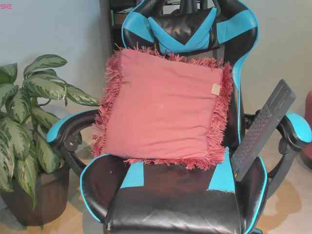MariaFoxx webcam