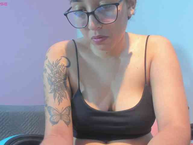 MariaFoxx webcam