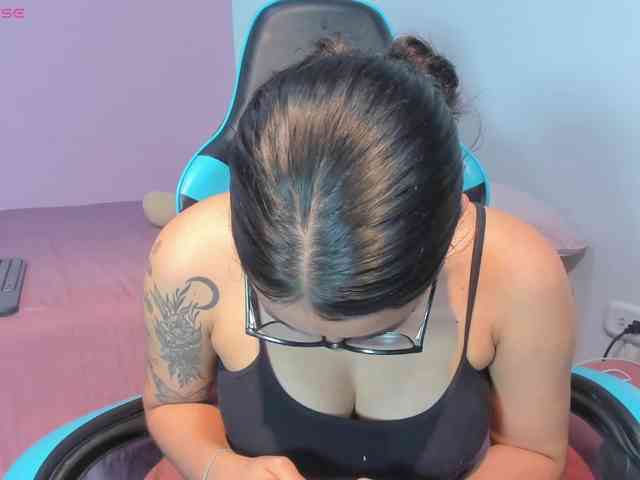 MariaFoxx webcam