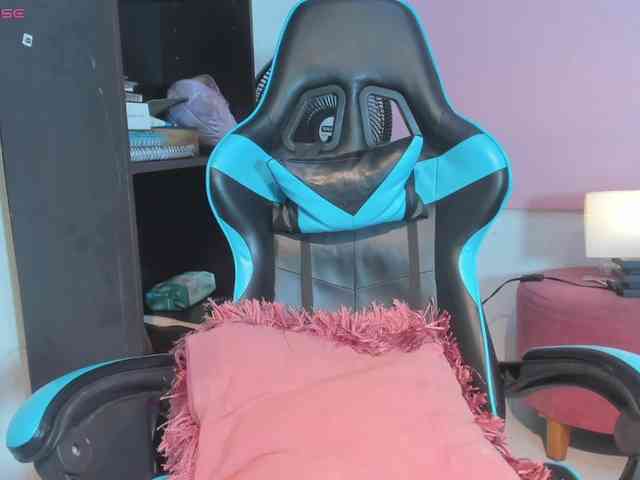 MariaFoxx webcam