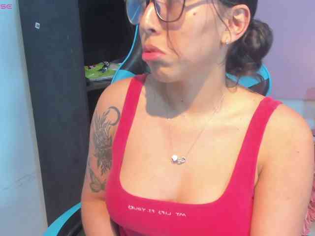 MariaFoxx webcam