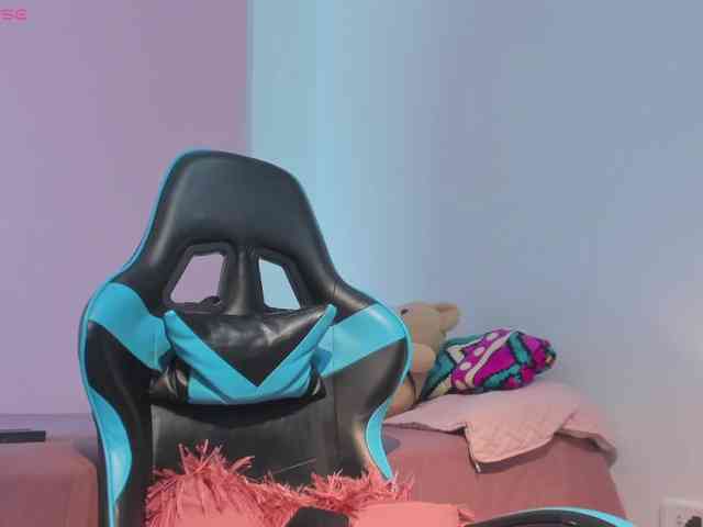 MariaFoxx webcam