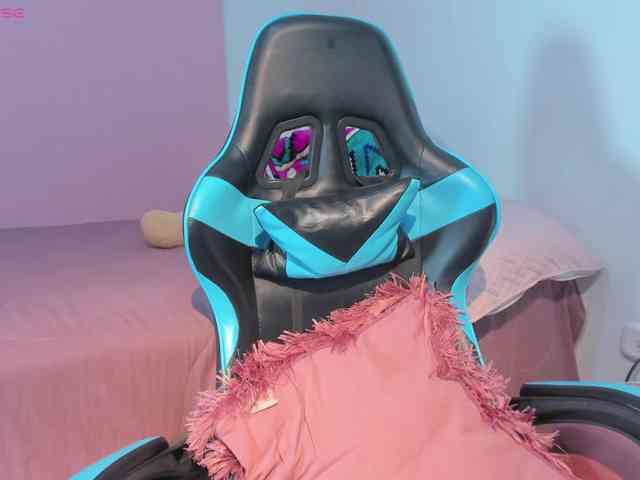 MariaFoxx webcam