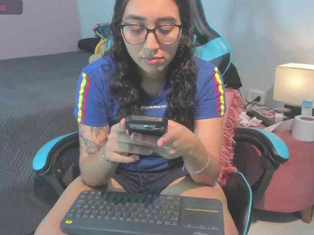 MariaFoxx webcam