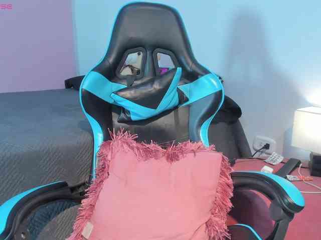 MariaFoxx webcam